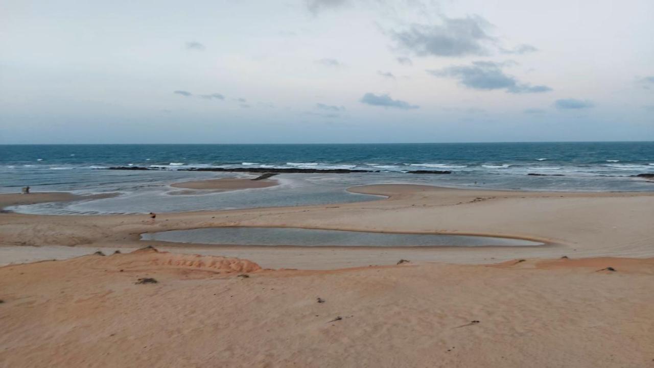 Vilas Na Praia Residence O Paraiso E Aqui Аракати Экстерьер фото
