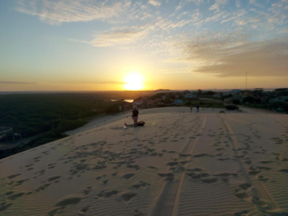 Vilas Na Praia Residence O Paraiso E Aqui Аракати Экстерьер фото